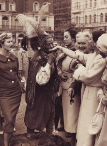 Monolulu, London 14 May 1957 with Dutch models, London, 14 May 1957